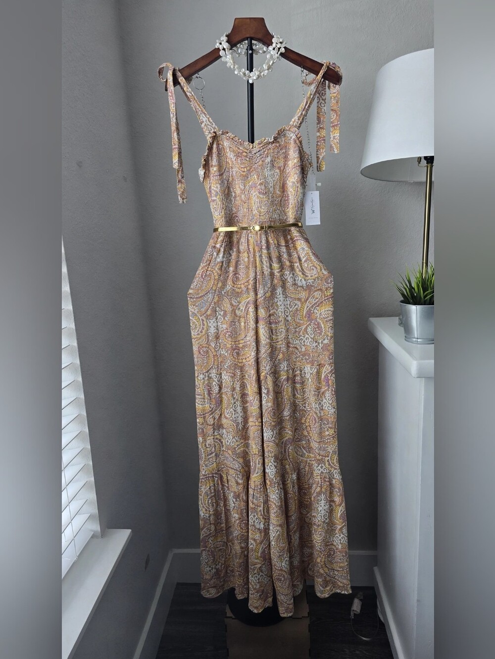 NWT Jessica Simpson Jolie Tiered Jumpsuit Paisley Smocked Bodice Tie Shoulder XS